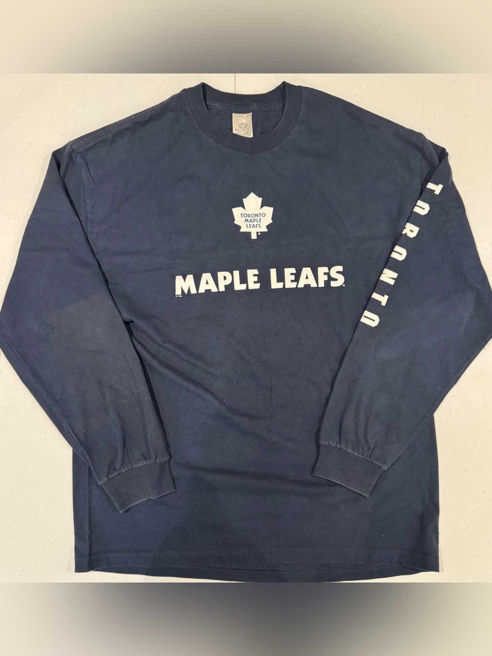 Vintage Bulletin Y2K Toronto Maple Leafs long sleeve t shirt size XL